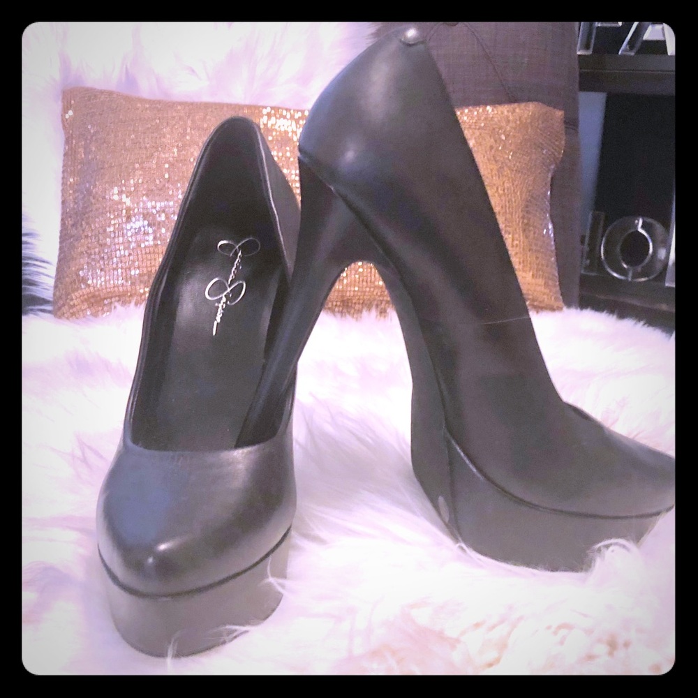 Jessica Simpson platform heels